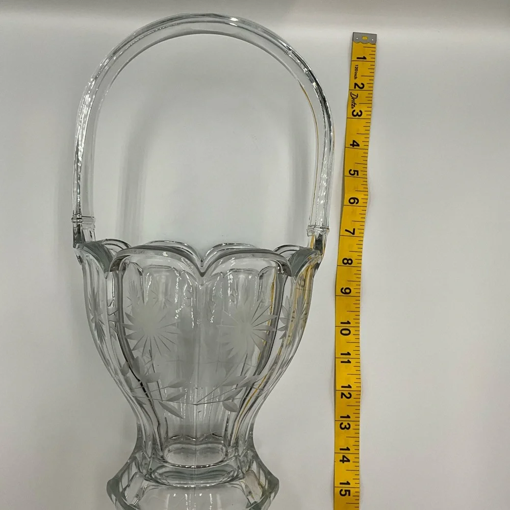 Antique Heisey Glass Basket from the Colonial Line #459 Produced 1915-1933